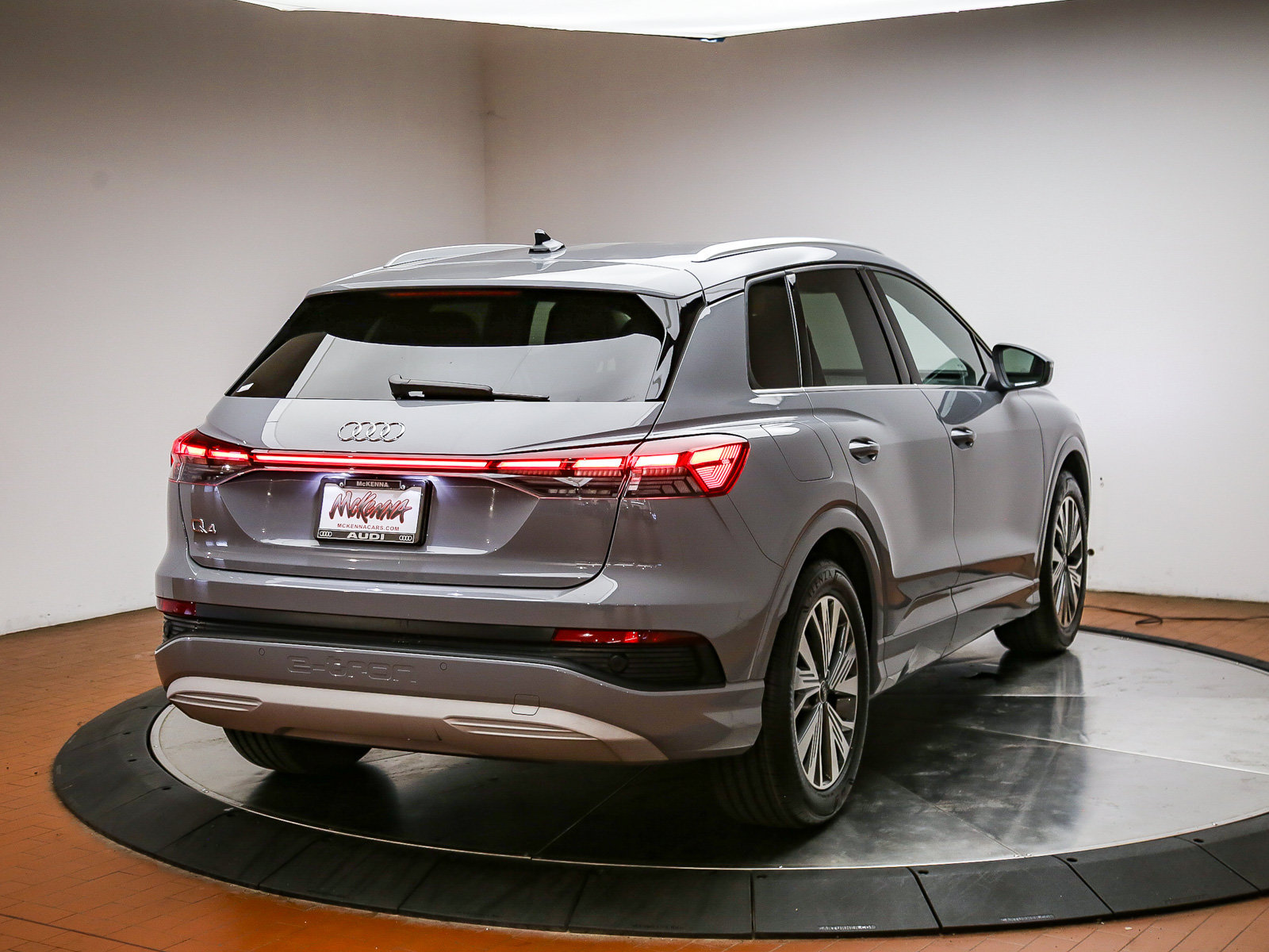 Certified 2023 Audi Q4 e-tron Premium w/ Convenience Package RWD image 7