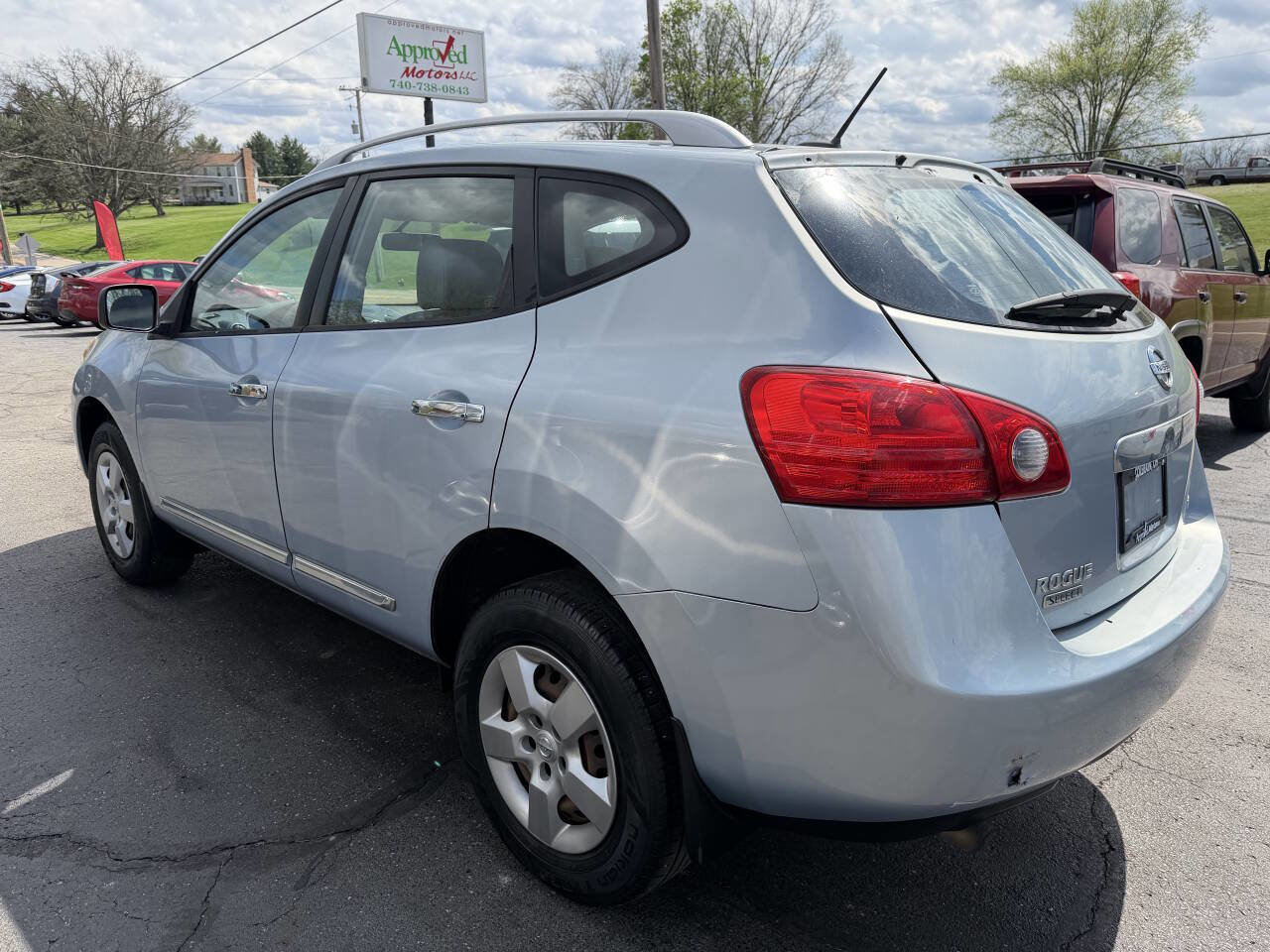 Used 2015 Nissan Rogue S w/ Convenience Package image 4