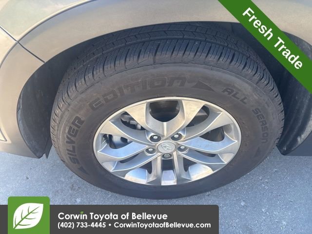 Used 2020 Hyundai Santa Fe SE FWD image 12
