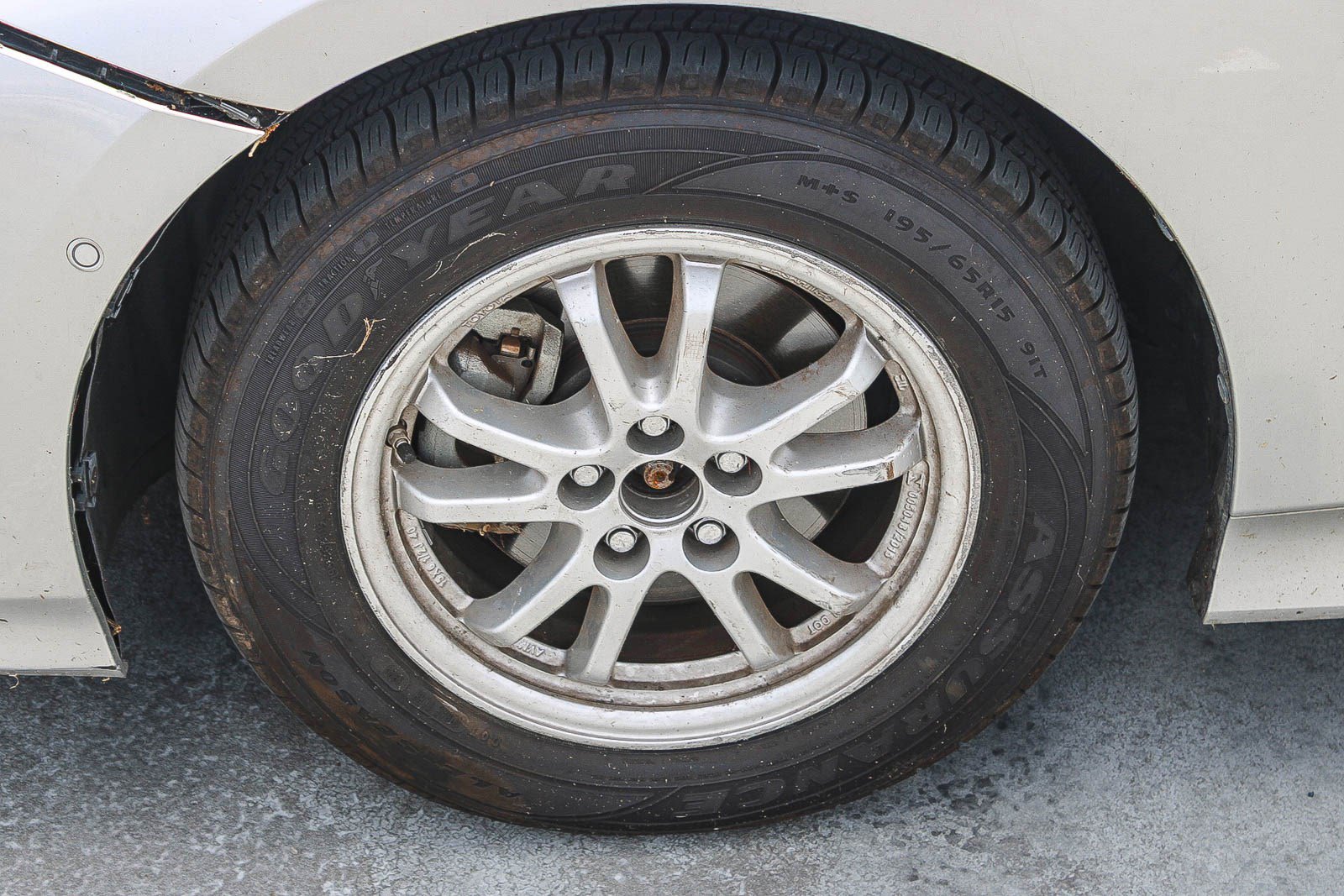 Certified 2020 Toyota Prius Prime Limited FWD image 8
