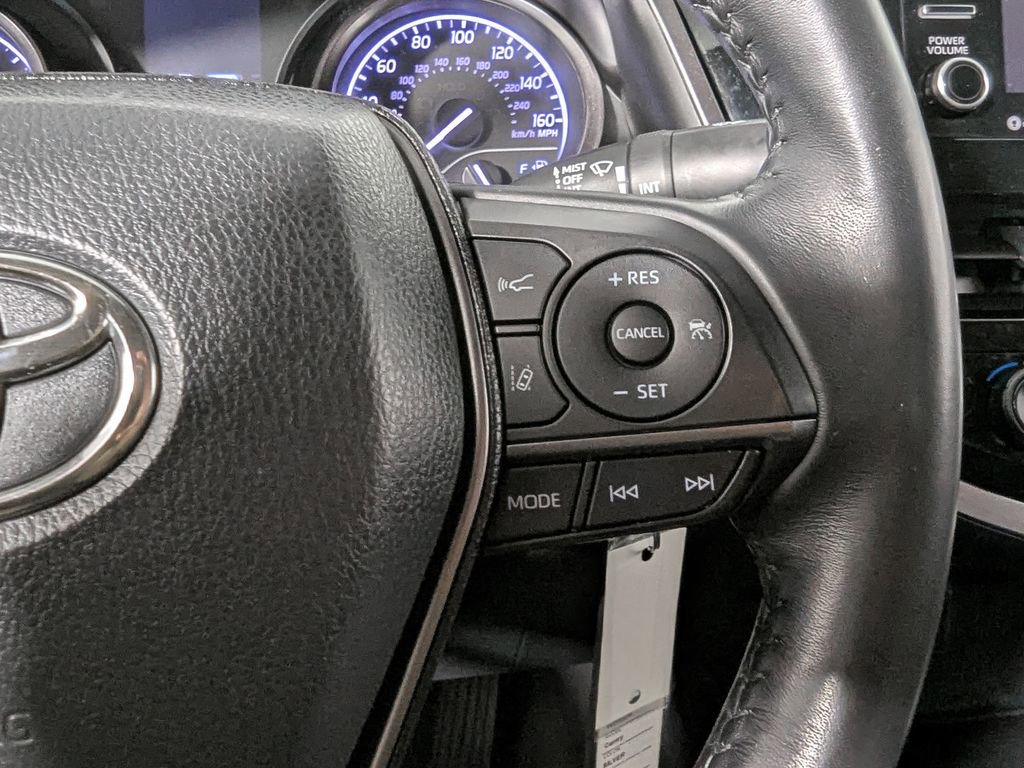 Used 2023 Toyota Camry SE image 31