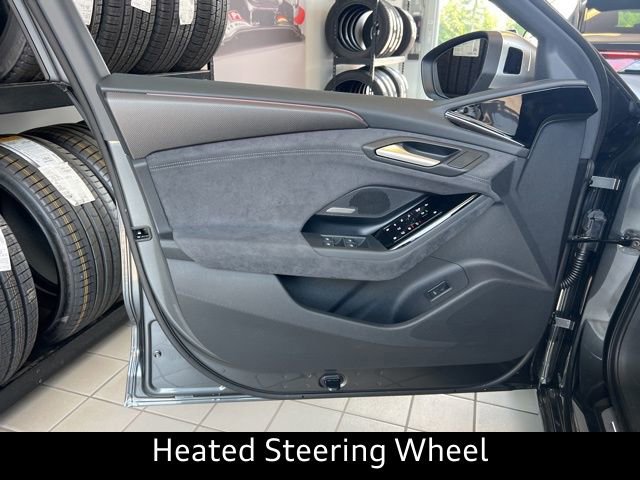 New 2025 Audi S6 e-tron Premium Plus image 21