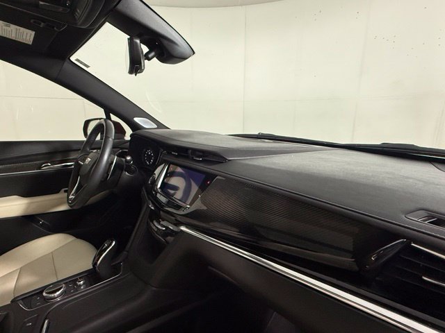 Used 2020 Cadillac XT6 Sport AWD/4WD image 33