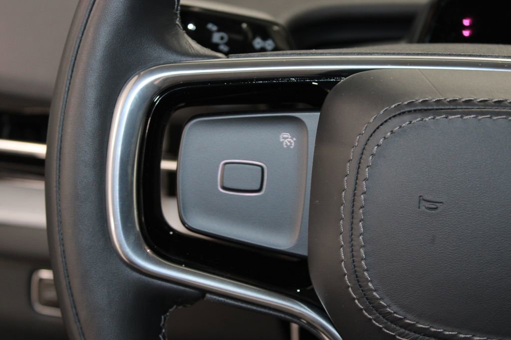 New 2026 Lincoln Navigator L Premier AWD/4WD image 39