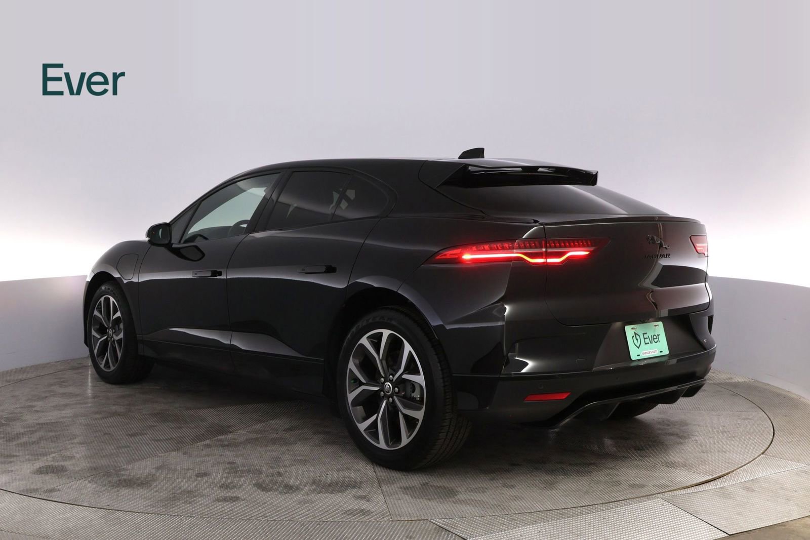 Used 2024 Jaguar I-PACE R-Dynamic HSE AWD/4WD image 17