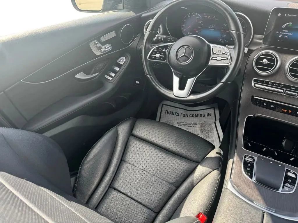 Used 2022 Mercedes-Benz GLC 300 4MATIC image 21