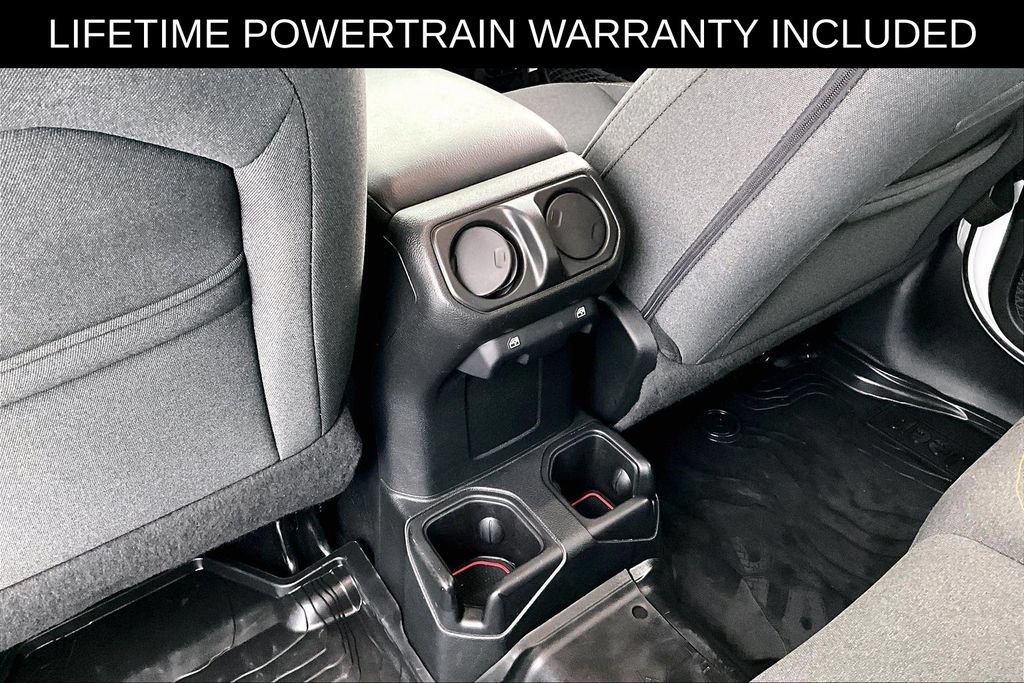 Used 2024 Jeep Wrangler Unlimited Sport AWD/4WD image 32