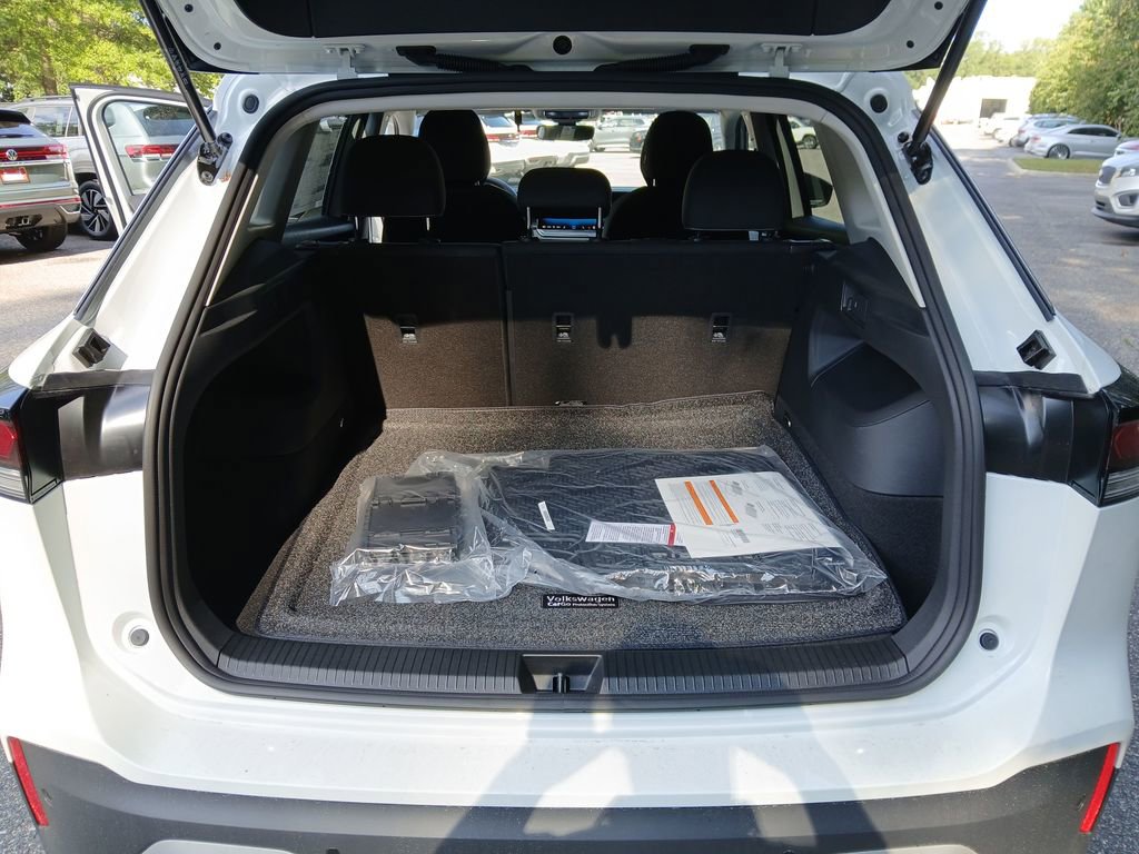 New 2025 Volkswagen Tiguan S image 21