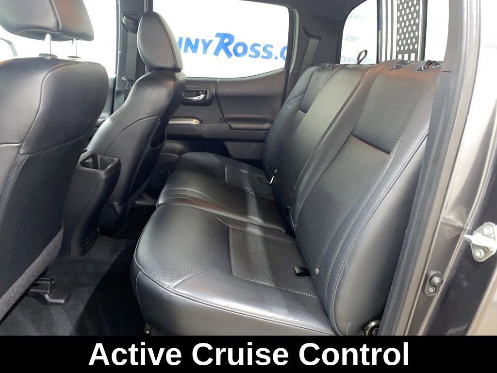Used 2018 Toyota Tacoma Limited w/ Four Season Floor Mat Package image 13