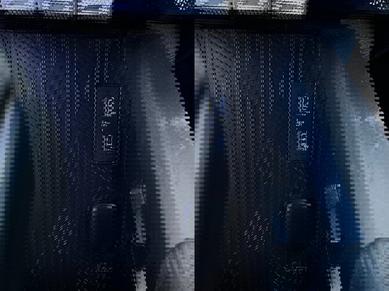 Used 2025 Toyota Tacoma TRD Off-Road image 24