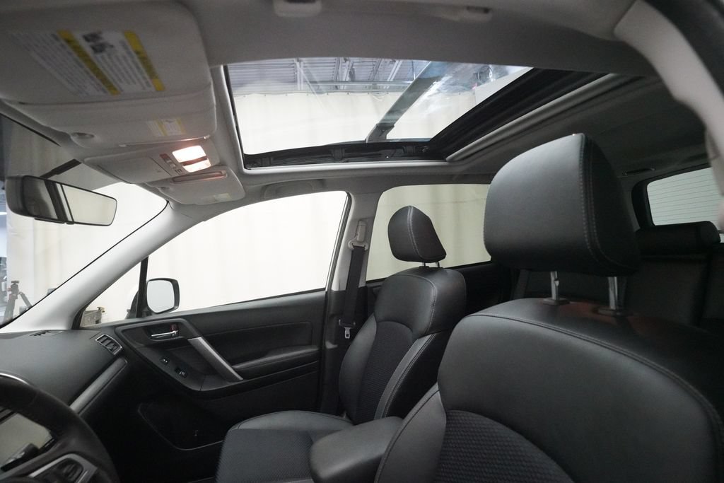 Used 2017 Subaru Forester 2.0XT Premium AWD/4WD image 29