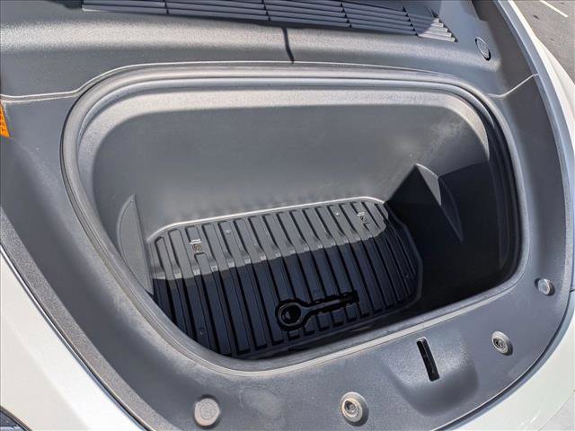 Used 2021 Tesla Model Y Long Range image 25