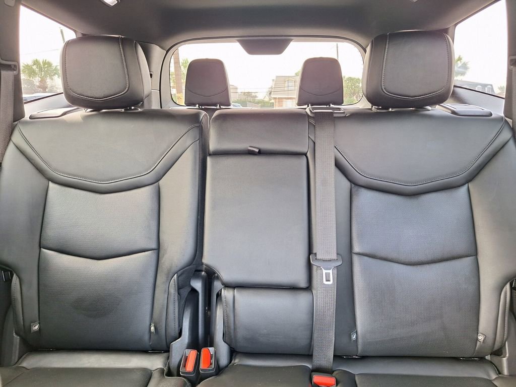 Used 2023 Cadillac XT6 Premium Luxury image 25