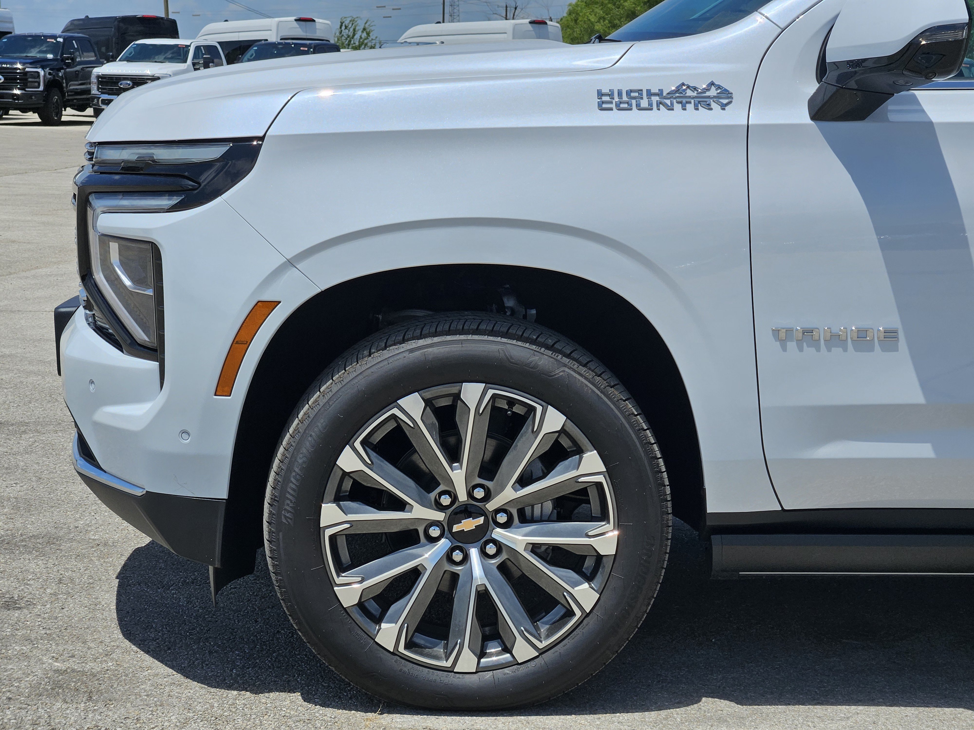 New 2026 Chevrolet Tahoe High Country AWD/4WD image 6