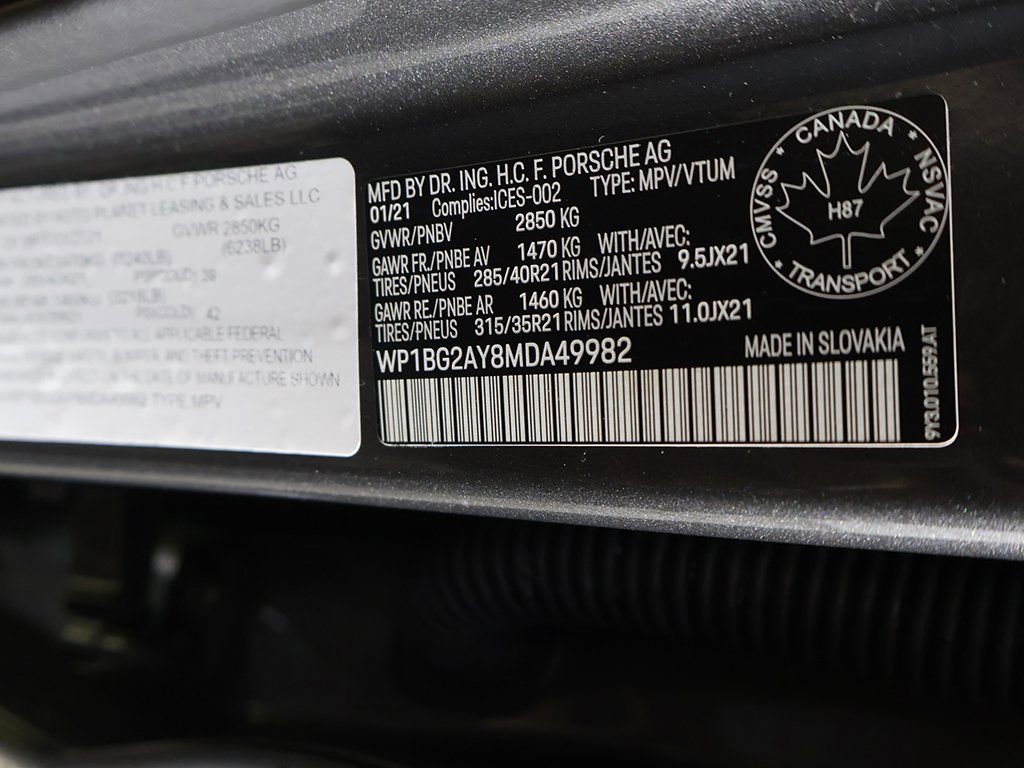 Used 2021 Porsche Cayenne GTS w/ Premium Package Plus AWD/4WD image 54