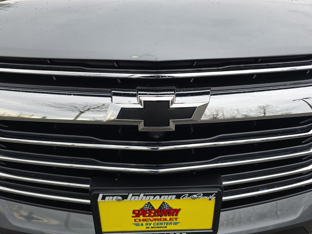 New 2025 Chevrolet Blazer Premier w/ Driver Confidence II Package AWD/4WD image 38