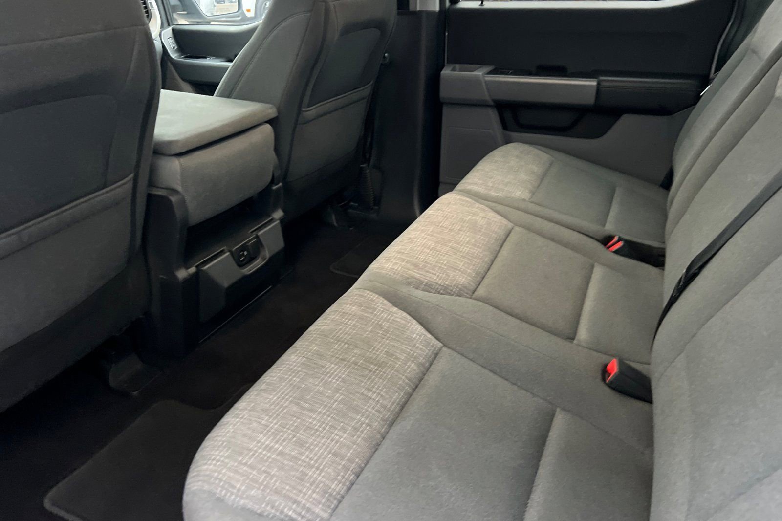 Used 2021 Ford F150 XLT image 13