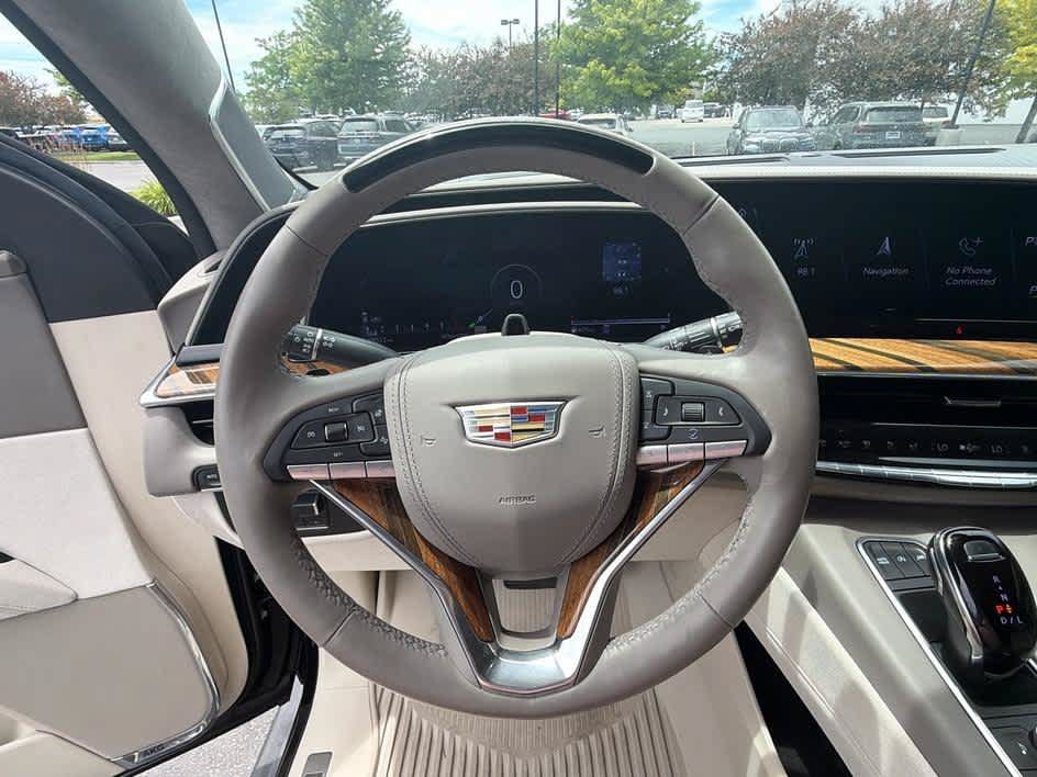 Used 2022 Cadillac Escalade Sport Platinum AWD/4WD image 15