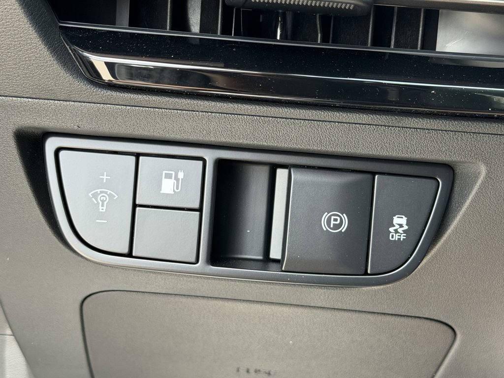 New 2026 Kia EV6 Light RWD image 18