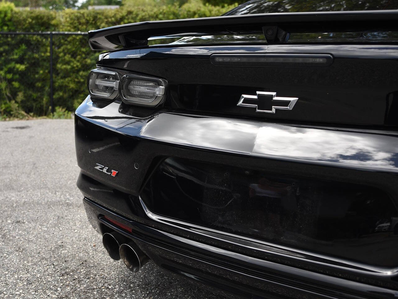 Used 2019 Chevrolet Camaro ZL1 RWD image 14