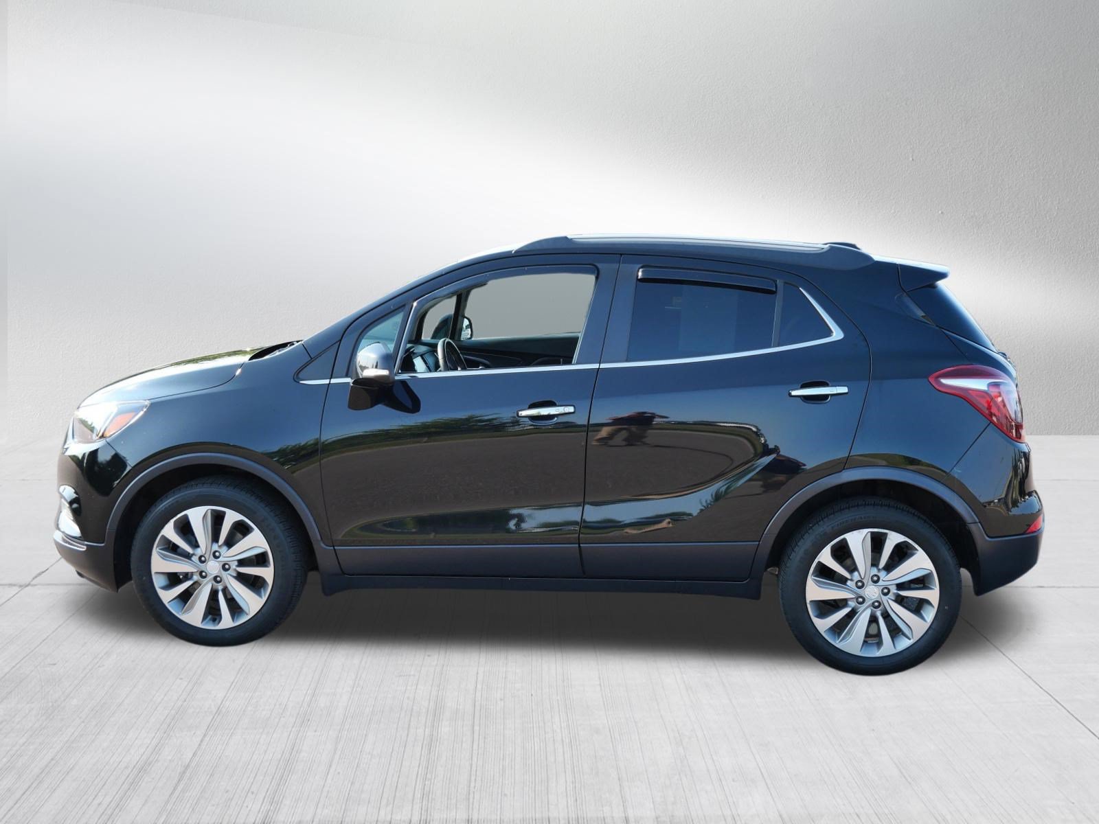 Used 2017 Buick Encore Preferred FWD image 4