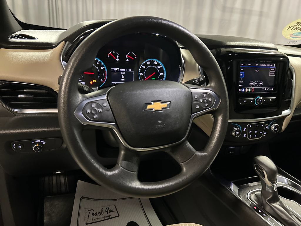 Used 2023 Chevrolet Traverse LS FWD image 14