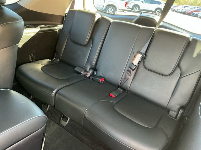 Used 2024 INFINITI QX80 Luxe image 19
