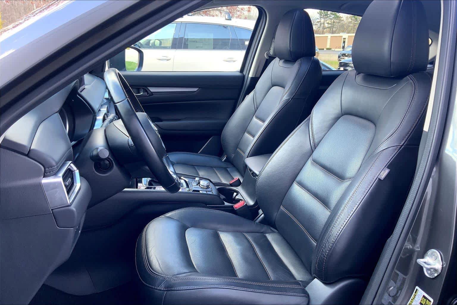 Certified 2021 MAZDA CX-5 Touring w/ Touring Preferred SV Package AWD/4WD image 9