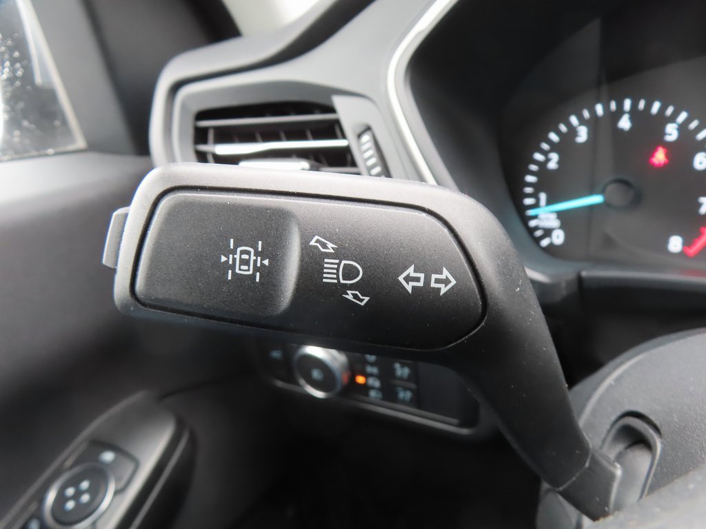 Used 2022 Ford Escape SEL image 19