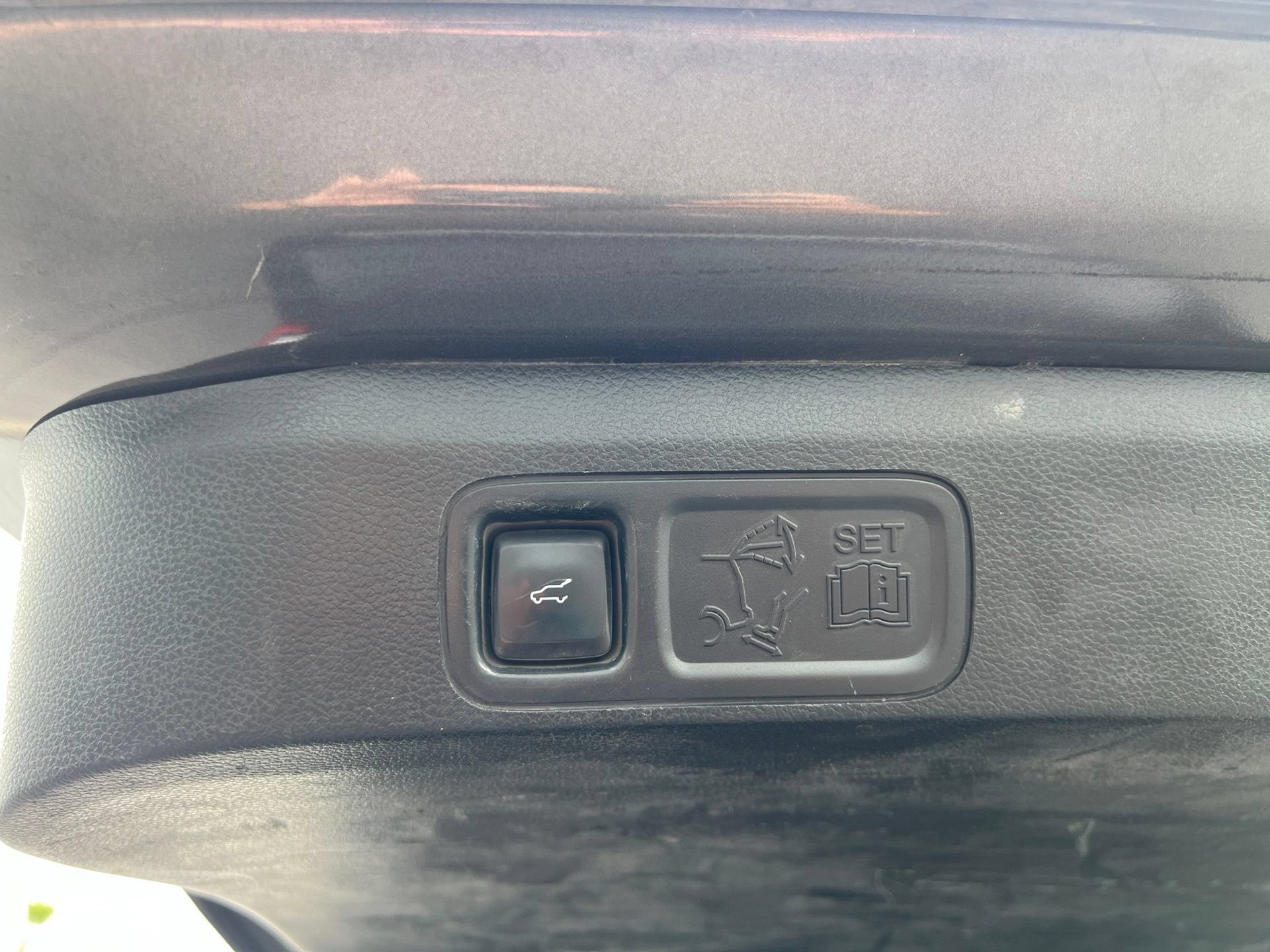 Used 2020 Ford Expedition Limited w/ Equipment Group 302A RWD image 18