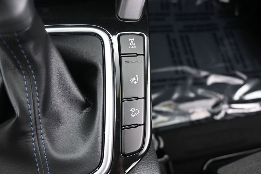 Certified 2023 Kia Seltos Nightfall Edition AWD/4WD image 31