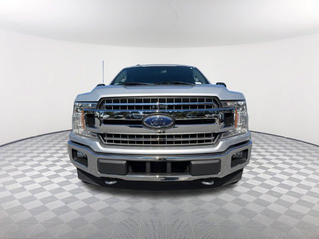 Used 2018 Ford F150 XLT w/ Equipment Group 302A Luxury AWD/4WD image 2