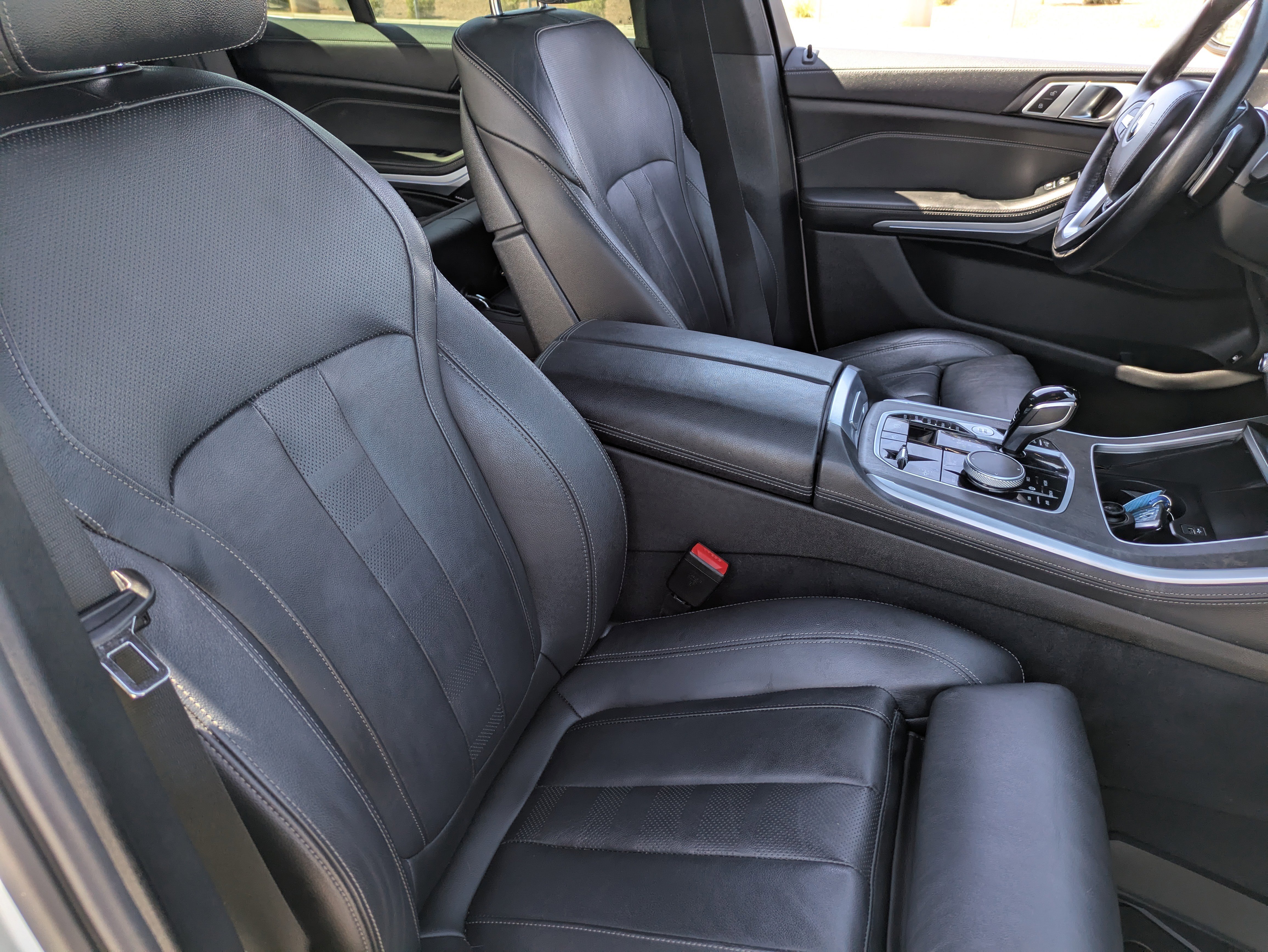 Used 2022 BMW X5 xDrive45e w/ Climate Comfort Package image 11