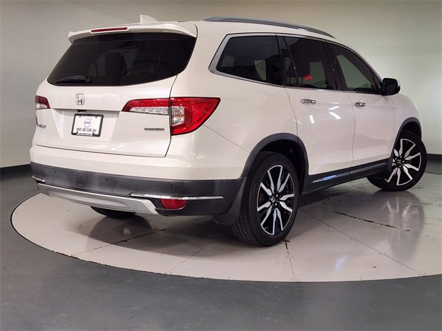 Used 2019 Honda Pilot Touring video 2