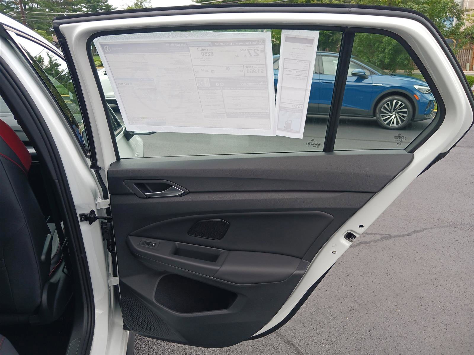 New 2025 Volkswagen GTI SE image 33