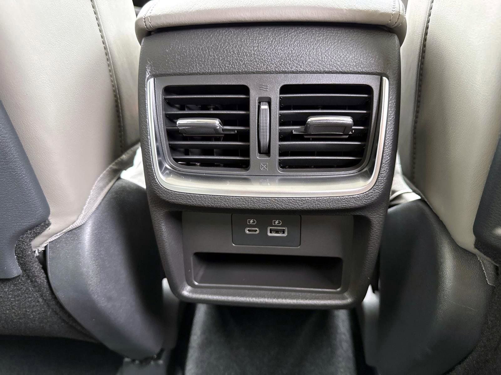 Certified 2025 INFINITI QX50 Luxe w/ Accent Package image 19