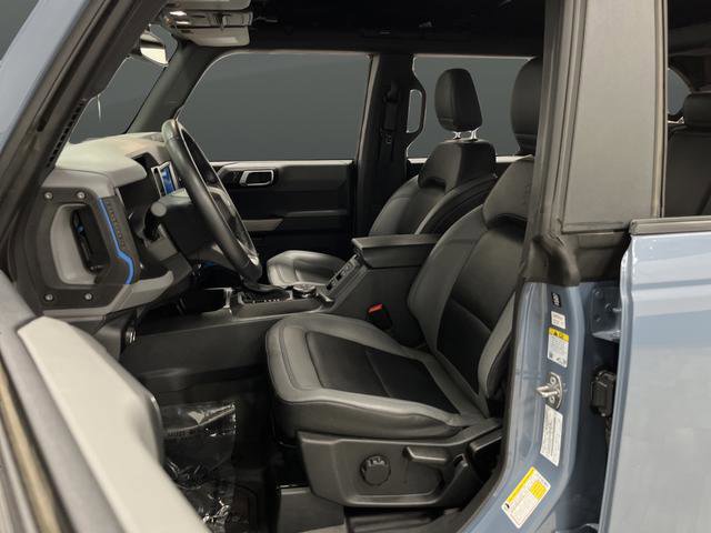 Used 2023 Ford Bronco Black Diamond image 4