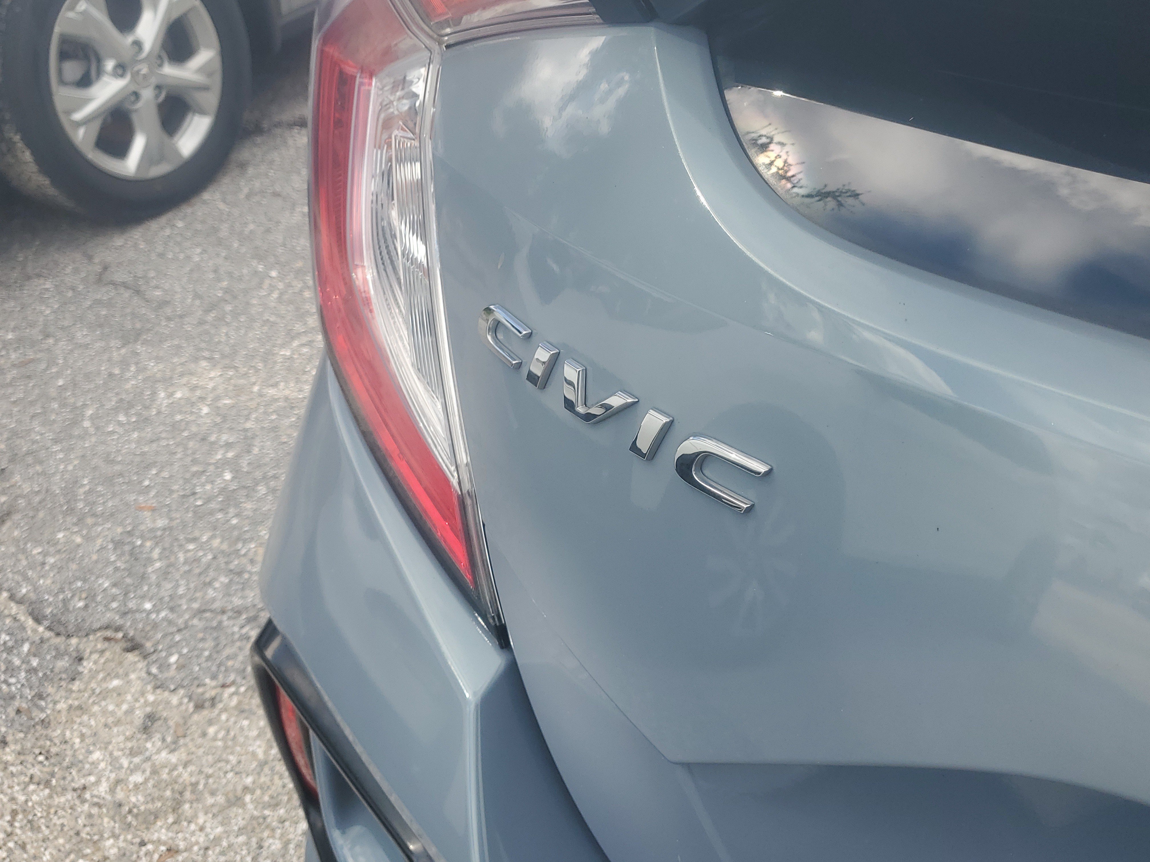 Used 2021 Honda Civic EX image 7
