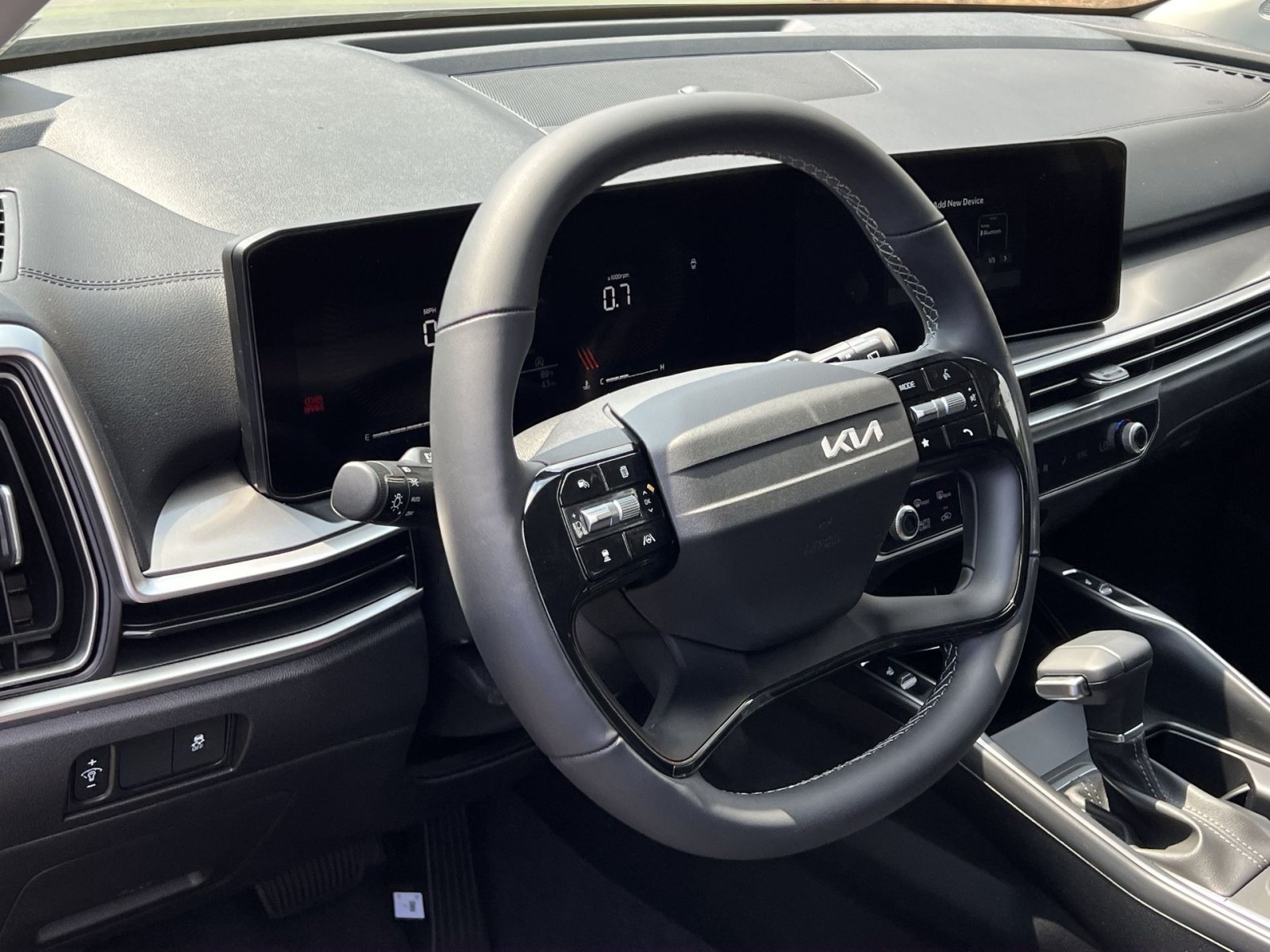 New 2026 Kia Sorento S w/ S Panoramic Sunroof Package FWD image 21