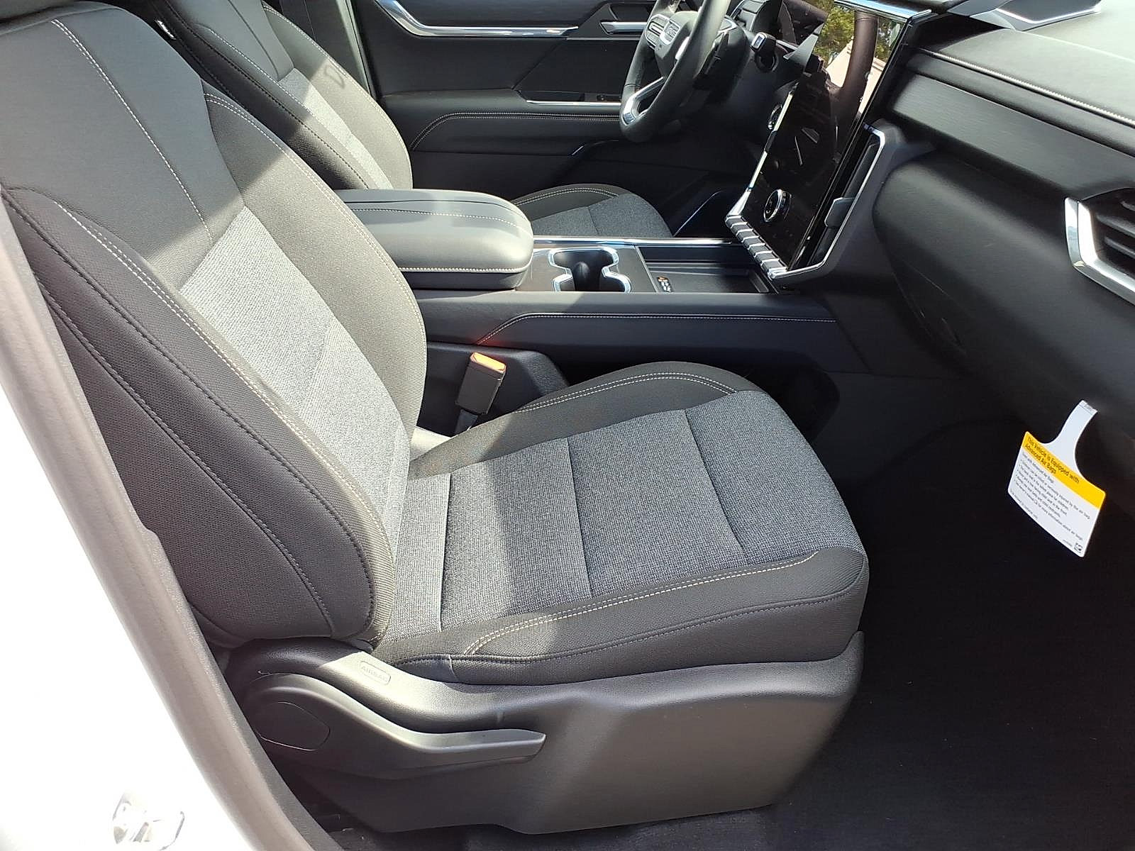 New 2027 GMC Acadia Elevation AWD/4WD image 8