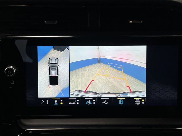 Used 2022 GMC Sierra 1500 AT4X image 11