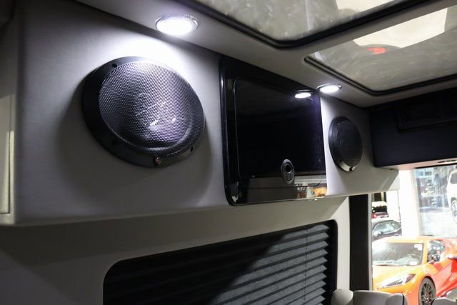 Used 2023 Mercedes-Benz Sprinter 2500 image 13