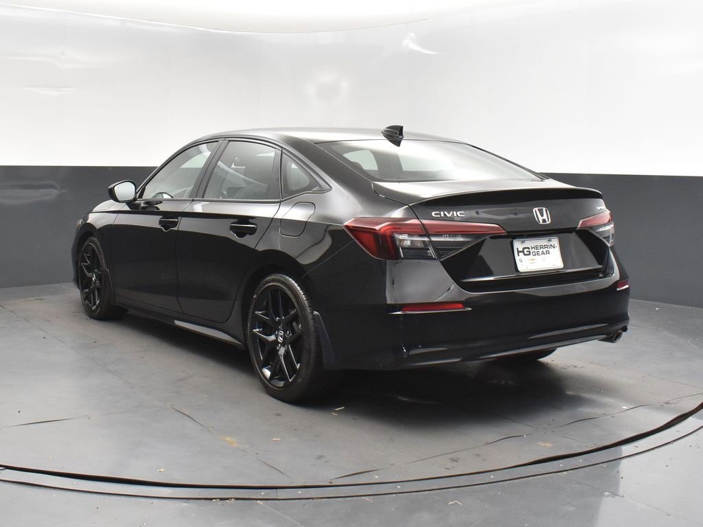 Used 2025 Honda Civic Sport image 5