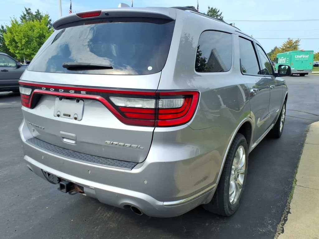 Used 2018 Dodge Durango Citadel w/ Technology Group AWD/4WD image 4