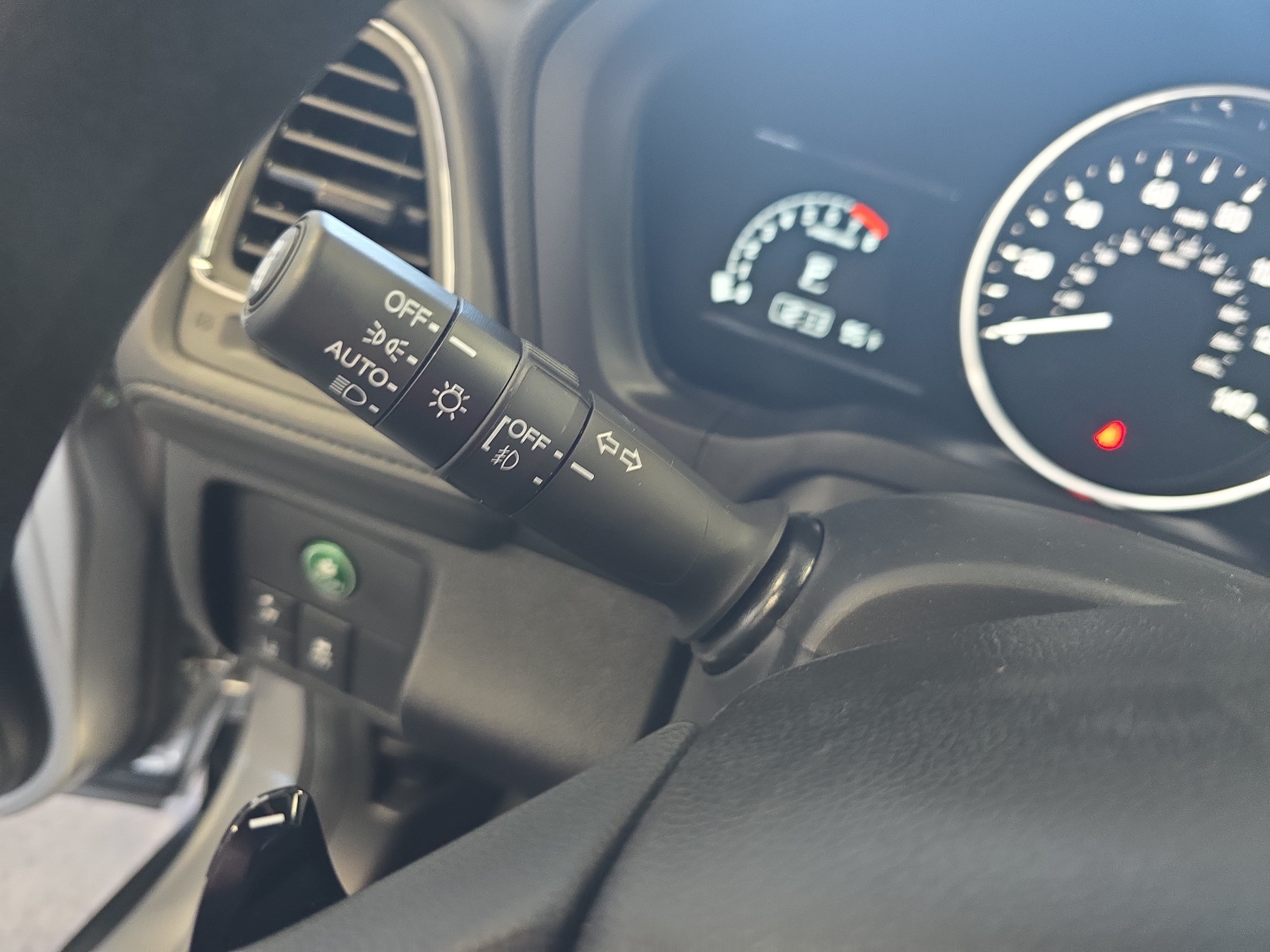 Used 2020 Honda HR-V EX image 25