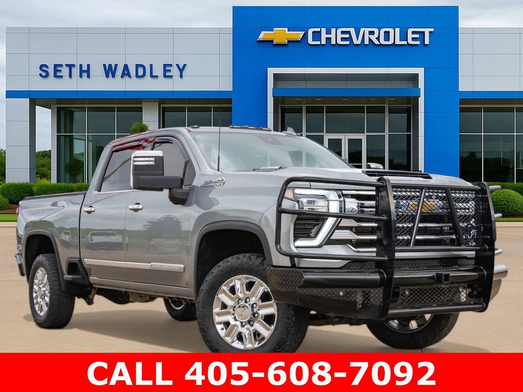 Used 2024 Chevrolet Silverado 2500 High Country w/ High Country Premium Package AWD/4WD image 1