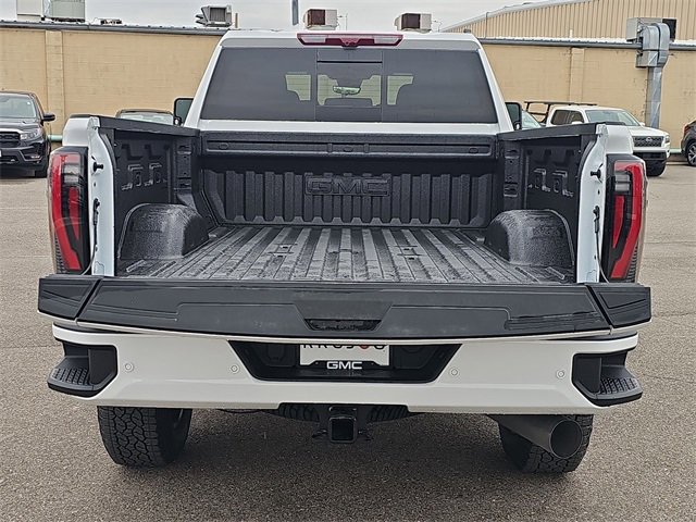 New 2026 GMC Sierra 3500 AT4 w/ AT4 Premium Plus Package image 26