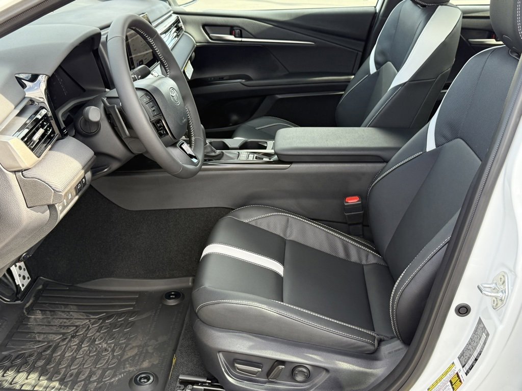 New 2026 Toyota Camry SE image 18