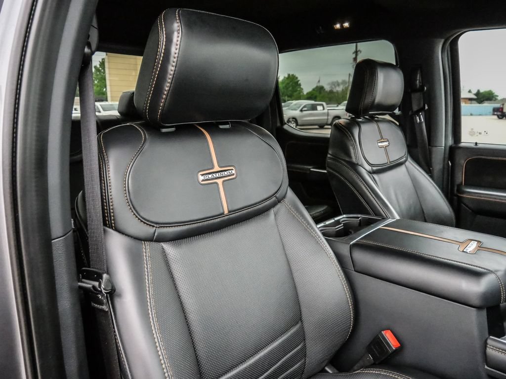 Used 2024 Ford F250 Platinum AWD/4WD image 18