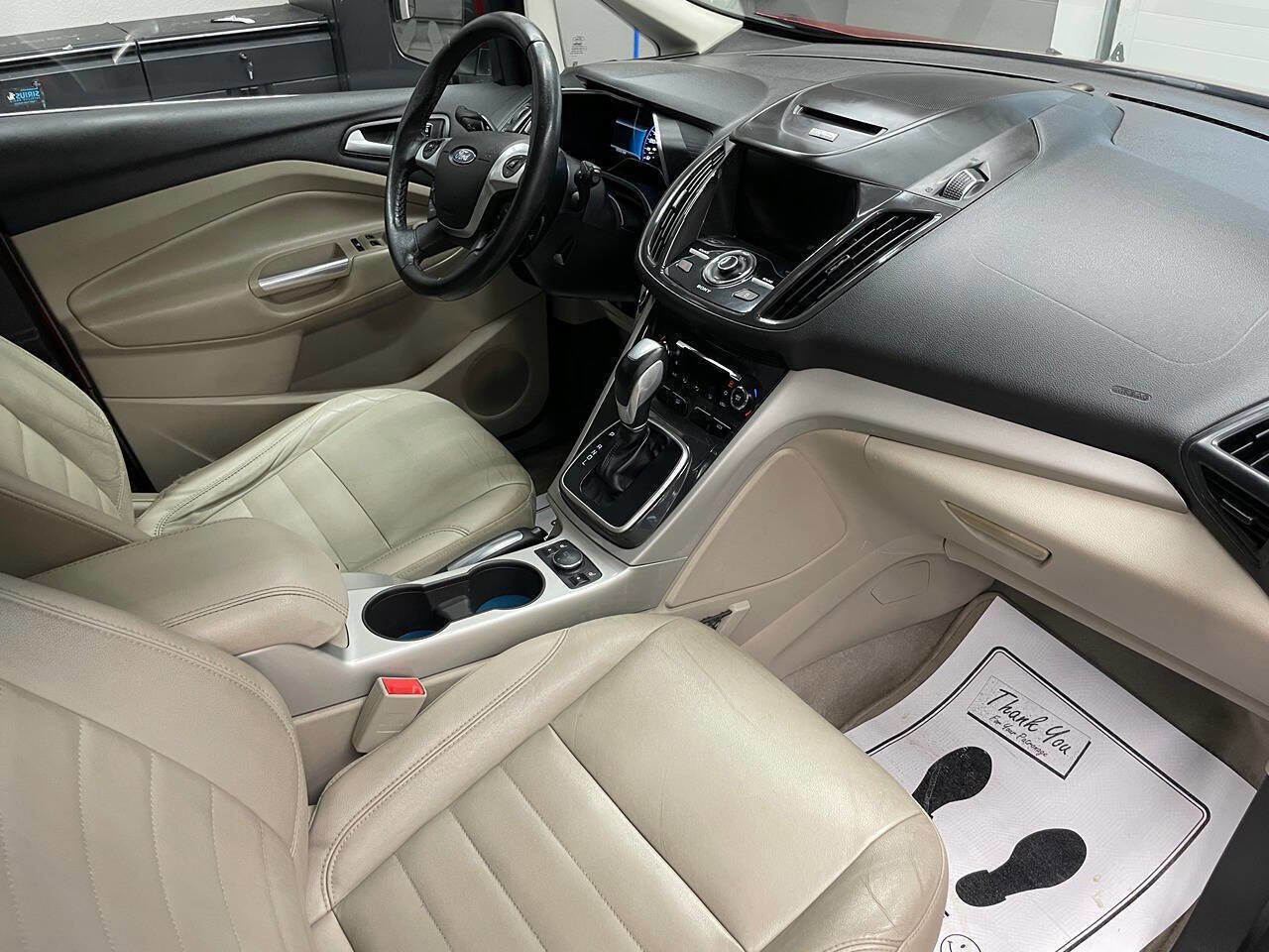 Used 2015 Ford C-MAX SEL w/ Equipment Group 302A FWD image 16